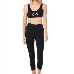 Alo High-Waist Airbrush Capri Like New